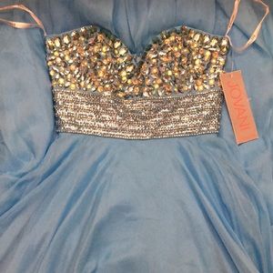 🔴 SOLD 🔴 Jovani light blue prom dress size 2